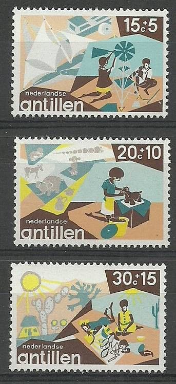 Znaczek Antyle Holenderskie 1975 Mi 307-309 Czyste **