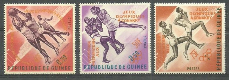 Znaczek Gwinea 1963 Mi 211-213b Czyste **