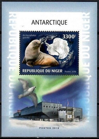 Znaczek Niger 2018 Mi bl 932 Czyste **