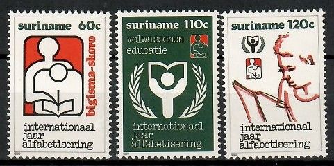 Znaczek Surinam 1990 Mi 1320-1322 Czyste **