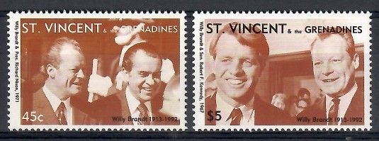 Znaczek Saint Vincent i Grenadyny 1993 Mi 2450-2451 Czyste **