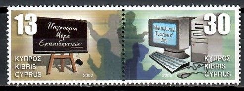 Znaczek Cypr 2002 Mi 997-998 Czyste **