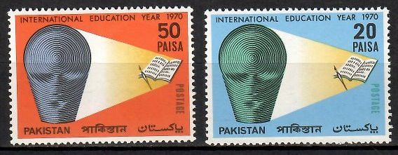 Znaczek Pakistan 1970 Mi 291-292 Czyste **