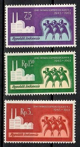 Znaczek Indonezja 1961 Mi 304-306 Czyste **