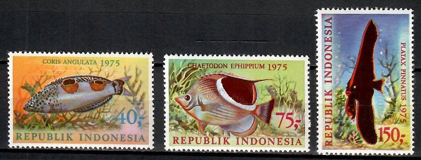Znaczek Indonezja 1975 Mi 827-829 Czyste **